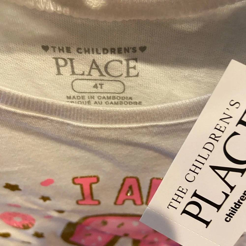 The Children's Place White and Pink Birthday T-Shirt‎